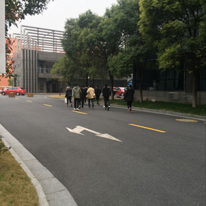 米科員工集體鍛煉 米科員工集體鍛煉